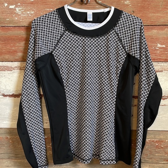 Tropical Escape rash guard! Size small! - Picture 2 of 6